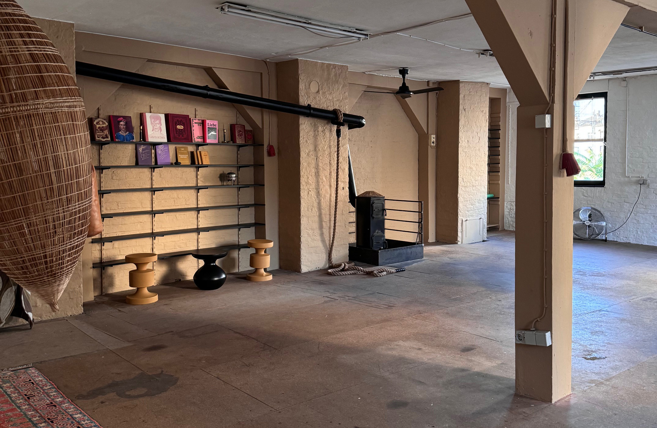 Raumansicht des großen Trainsingraumes im Shanti Shanti Fight Club in Frankfurt